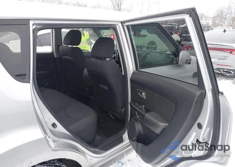 2011 Kia Soul + z USA, uszkodzony, nr VIN KNDJT2A28B7322158